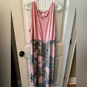 Mixed Print/Material Maxi